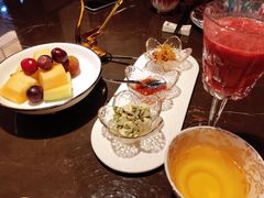 -海派悦庭·海胆烧麦·新融合菜(凯德广场店)