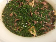 爽口腰花-八张桌子(老店)