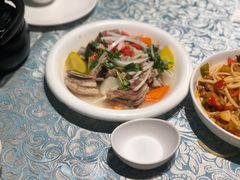 手抓羊肉-巴扎美食·新疆菜·西域歌舞表演餐厅(新疆大厦店)