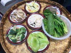 秤盘麻辣烫-文立新麻辣烫(合生汇21街区店)