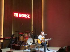 -TZ House音乐现场(来福士中心店)