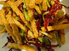 -霄汉牛三鲜湖北砂锅菜(万松园2店)