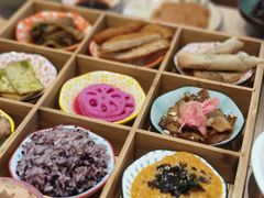 -轻蔬不用等·素食(江苏路店)