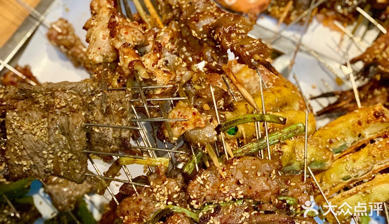哈尔滨｜岁数比我大的烧烤店为啥这么火🔥