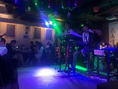 -vimi便利店酒吧