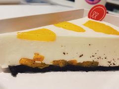 黄桃酸奶芝士-双风车咖啡馆 Twin Windmills(六道口店)