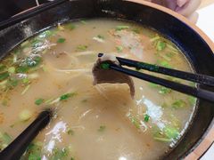 -瞪眼牛煎包·大锅牛肉汤(懿德城店)