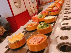 -龍歌自助小火锅(市南金茂湾店)