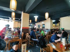 大堂-东镇老火锅(长春路首店)