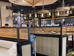 -九锅一堂酸菜鱼(万达广场店)