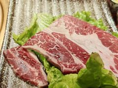 -喜牛烧肉酒场·黑金店(威高广场店)