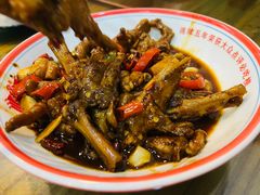 -堂瓦里·33年传统赣菜(第一街区店)