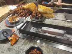 -破瓦寒窑·地摊烤羊排