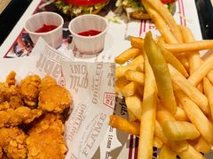 -The Habit Burger Grill 哈比特汉堡(复兴soho店)
