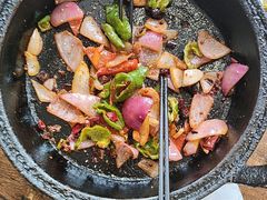 -老钟家烤羊排·敦伊阁清真餐厅胡羊焖饼