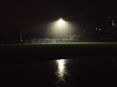 -燕子岗体育场
