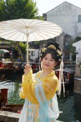 -梦回汉唐汉服旗袍体验馆(拙政园店)