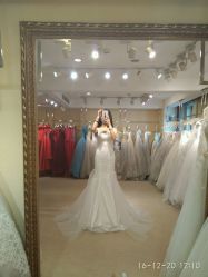 -满庭芳婚纱礼服店