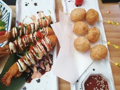 炸墨鱼丸-苍月中华料理(王府井店)