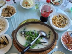 -天乐农家鱼头王(天目湖店)