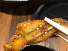 -靓蛙馆