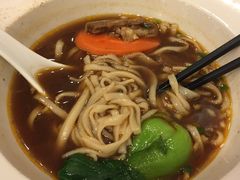 -康师傅私房牛肉面(马泉营奥莱店)