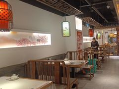 -春天里餐厅(西田城店)