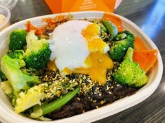 金枪鱼温泉蛋超级碗-超级碗FOODBOWL(成都来福士店)