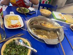 -马路边边火锅串串(观前街店)