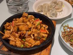 铁板八珍脆皮豆腐-百饺园(平山道店)