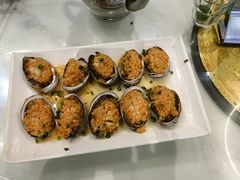 -四川小胡子海鲜(丁村万人海鲜广场店)