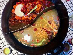 -董眼镜火锅(洪崖洞总店)