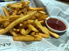 -84那年咖啡馆(李沧万达店)