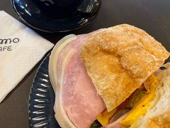 -ommo cafe(半岛城邦店)
