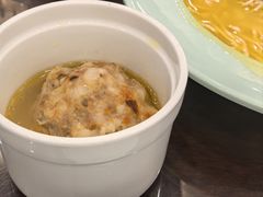 蟹粉狮子头-富春茶社(国庆路店)