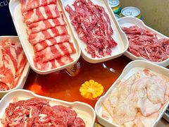 -天成·潮州牛肉脆肉鱼生蚝自助火锅