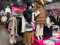 -唯品会(北京国瑞城店)