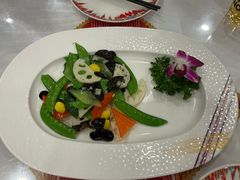 -清真·玛丽亚新疆菜主题餐厅(浙江中路店)