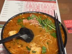 -肥汁米蘭香港米线(宁波路总店)