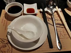 餐具摆设-大红袍火锅料理(尖沙咀店)