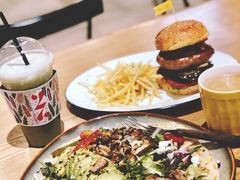 -HELLO 27 意面·沙拉·帕尼尼