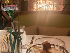 -Mogul Eatery·大亨餐酒馆