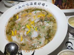 -江渔儿酸菜鱼·拔草餐厅(虎门君乐汇店)
