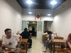 大堂-阿姨小肉摊(同济西苑店)