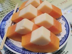 -广信牛奶甜品世家(台东店)