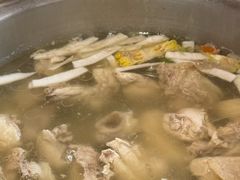 -喃喃椰·糟粕醋·椰子鸡火锅(七堡花园店)