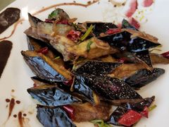 -大妈饺子馆·特色锅包肉·饺子(鼓楼店)