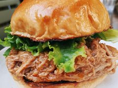 手撕猪肉汉堡-RAC BAR(安福路店)