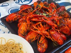 -松哥油焖大虾.小龙虾.黑鸭煲(海岸城店)