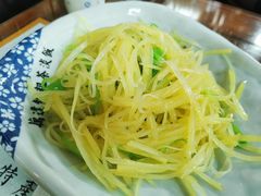 青椒土豆丝-粗茶淡饭(东关街店)